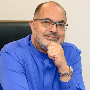 Prof. Edward Kieswetter (Commissioner at SARS)