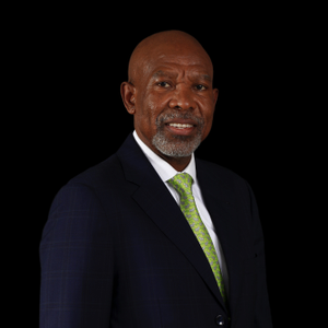 Lesetja Kganyago (Governor at South African Reserve Bank)